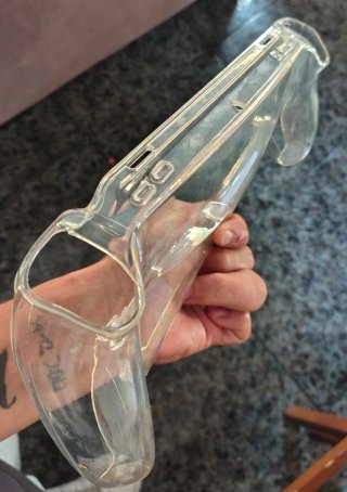 Funda transparente para consola
