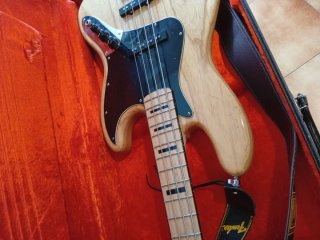 Fender American Vintage '75 Jazz Bass 2009