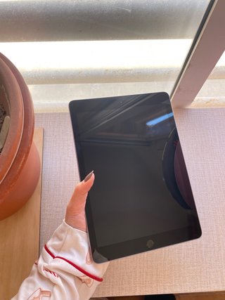 iPad 9.7 2018 128GB Plata