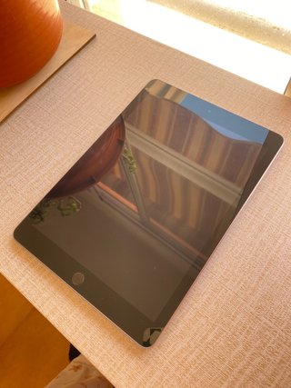iPad 9.7 2018 128GB Plata