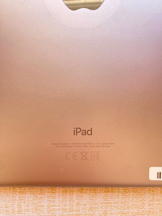 iPad 9.7 2018 128GB Plata