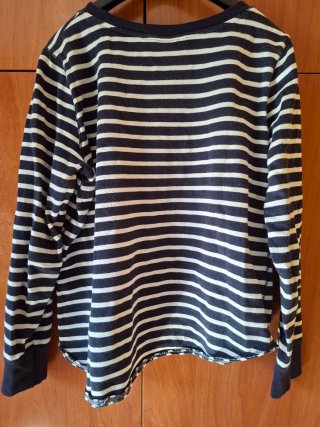 Jersey H.M rayas blanco y azul