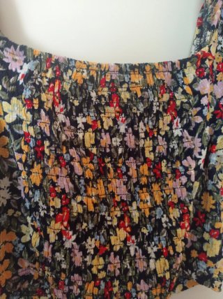 Conjunto Lefties Crop Top y Pantalón Estampado