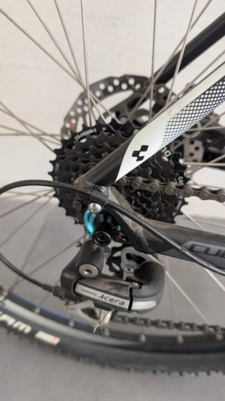 Bicicleta Montaña CUBE 27.5