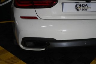 BMW Serie 7 740e iPerformance 240 kW (326 CV)