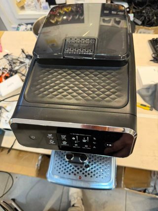 Cafetera Espresso Philips Serie 2200