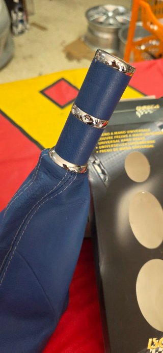 Freno de mano universal azul Isotta