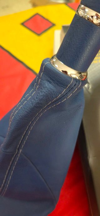 Freno de mano universal azul Isotta