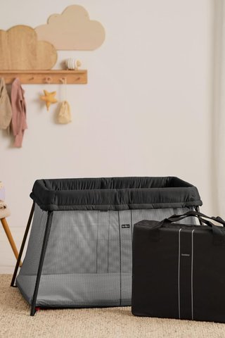 BabyBjörn cuna de viaje con sábana suave