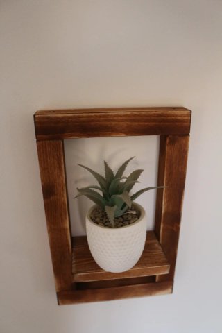 Mensola decorativa in legno marrone e nero