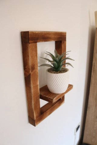 Mensola decorativa in legno marrone e nero