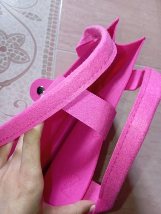 Bolso de fieltro rosa