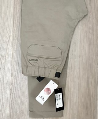 pantalón Oakley
