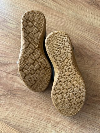 Botas fútbol sala niño, Decathlon T29 SIN USAR