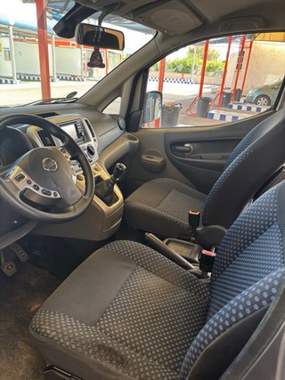Nissan NV200 2012