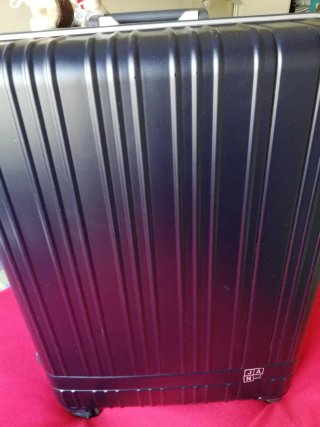 Maleta Rígida Negra Talla L - 90L