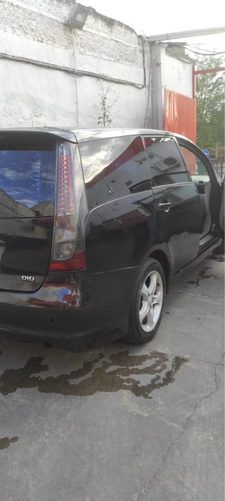 Mitsubishi Grandis 2009