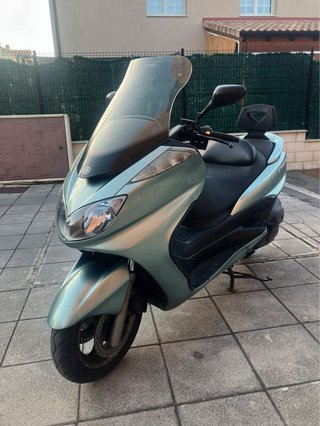 Yamaha Majesty 400 - Maxi Scooter Automática