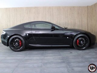 Aston Martin Vantage 4.7 Coupé Sportshift 313 kW (420 CV)