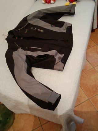 Chaqueta Moto Talla XXL Negra y Gris Nueva