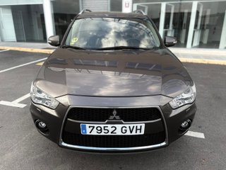 Mitsubishi Outlander 2010