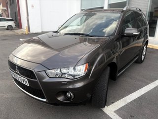 Mitsubishi Outlander 2010