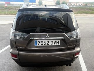 Mitsubishi Outlander 2010