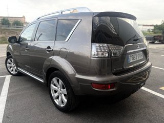 Mitsubishi Outlander 2010