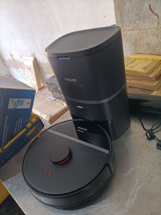- Philips robot aspirador friegasuelos potente