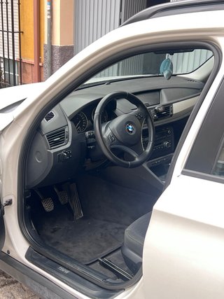BMW X1. 2012 sdrive 18 d
