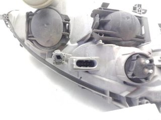 Faro izq mercedes benz a1688201761 clase 22201010