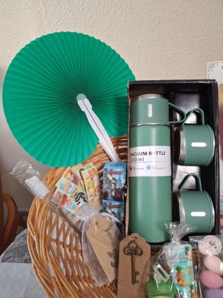 Pack Regalo Termo, Tazas y Más