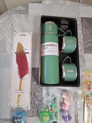 Pack Regalo Termo, Tazas y Más