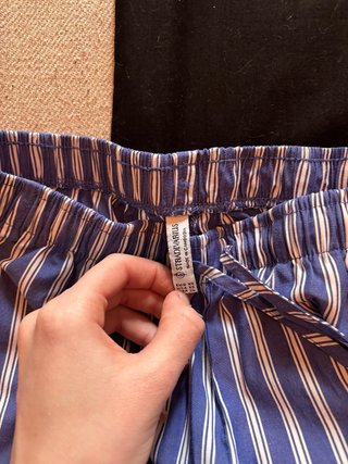 Pantalones rayas azules y blancas