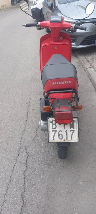 Honda Scoopy 75cc Roja