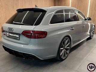 Audi RS4 Avant 4.2 FSI quattro 331 kW (450 CV)