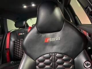 Audi RS4 Avant 4.2 FSI quattro 331 kW (450 CV)
