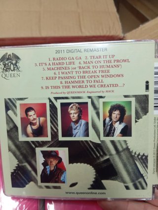 CD Queen - The Works