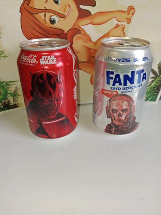 2 Latas frikis de Coca-Cola Star Wars y Fanta Xbox