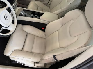 Volvo XC60 2021