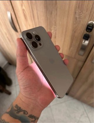 iPhone 15 Pro Max