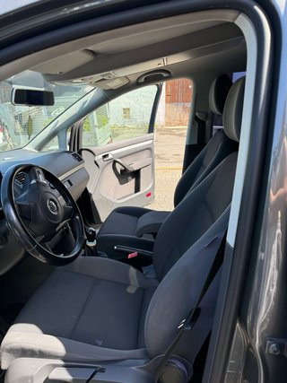 Volkswagen Touran 2015
