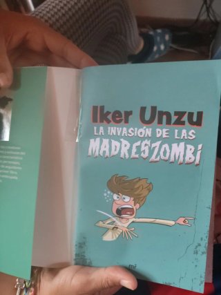 La invasión de las madreszombi