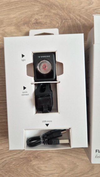 Luz Trasera Trek Flare RT Recargable USB (Nueva)