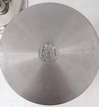Olla AMC 8L Metal y Plástico