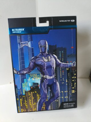 McFarlane Ultraman (Battle Damage) DC Multiverse
