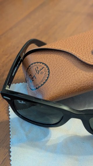 Occhiali da sole Ray-Ban Wayfarer RB4340 601