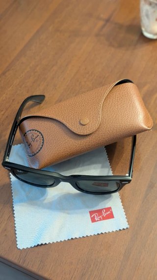 Occhiali da sole Ray-Ban Wayfarer RB4340 601