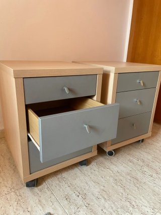 Mesitas madera maciza con ruedas