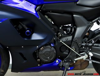 YAMAHA R7 ¿A2?